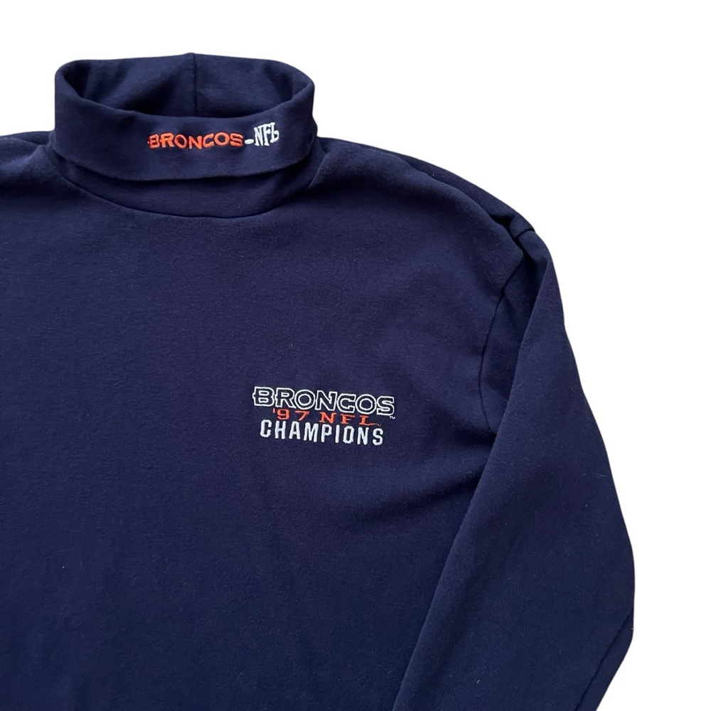 Vintage 90s - Majestic - Embroidered Denver Broncos NFL Champions Turtleneck L